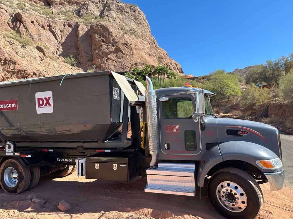 Featured image for “Simplify Your Cleanup in Paradise Valley with Dumpstr Xpress”